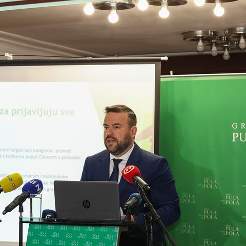 Gradonačelnik Filip Zoričić održao je 26. veljače, u prostorijama Gradske palače konferenciju za medije